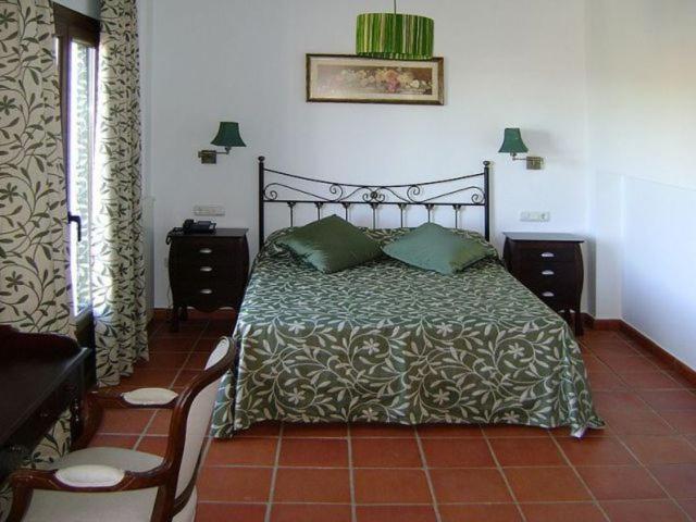 Triple Room,1580535209:JPEG